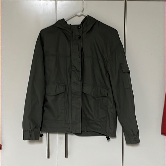 Women’s jacket - Picture 1 of 4